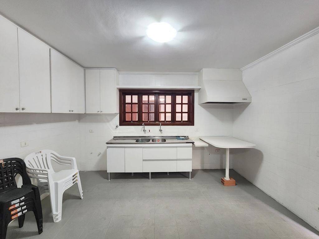 Casa, 3 quartos, 200 m² - Foto 9