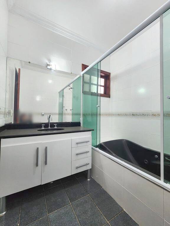 Casa, 3 quartos, 200 m² - Foto 16