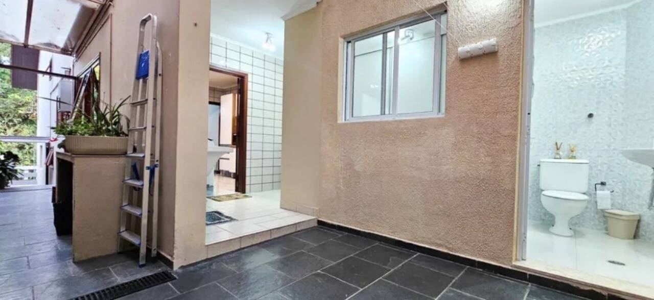Casa, 3 quartos, 179 m² - Foto 17