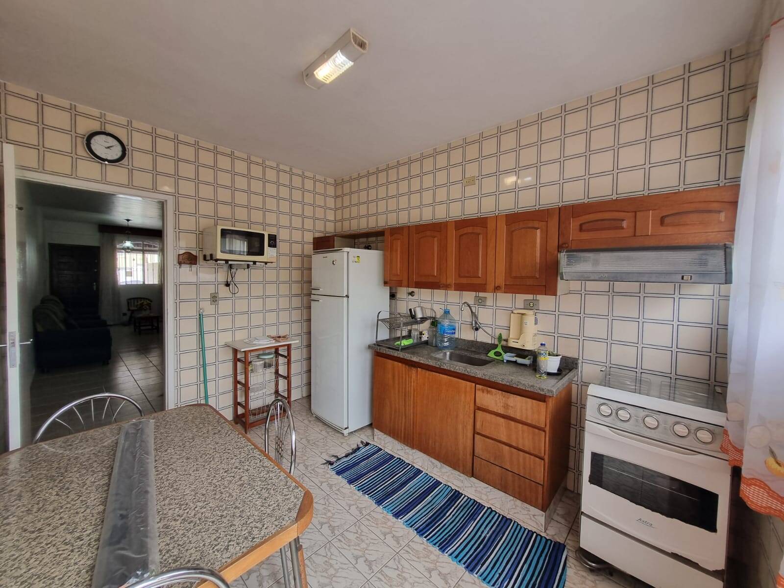 Casa, 2 quartos, 137 m² - Foto 1