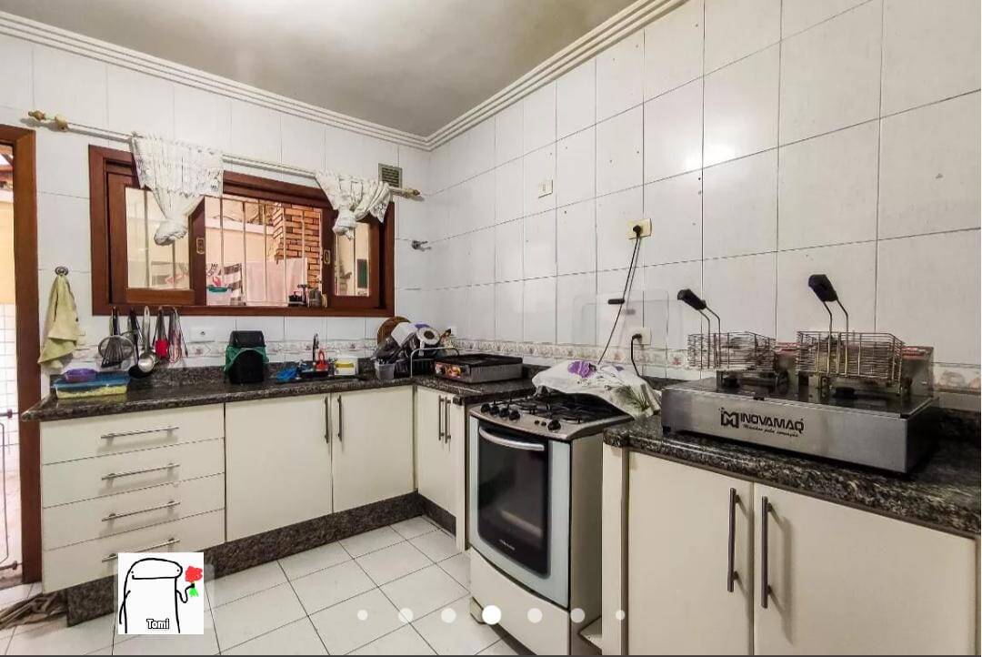 Casa, 3 quartos, 201 m² - Foto 1