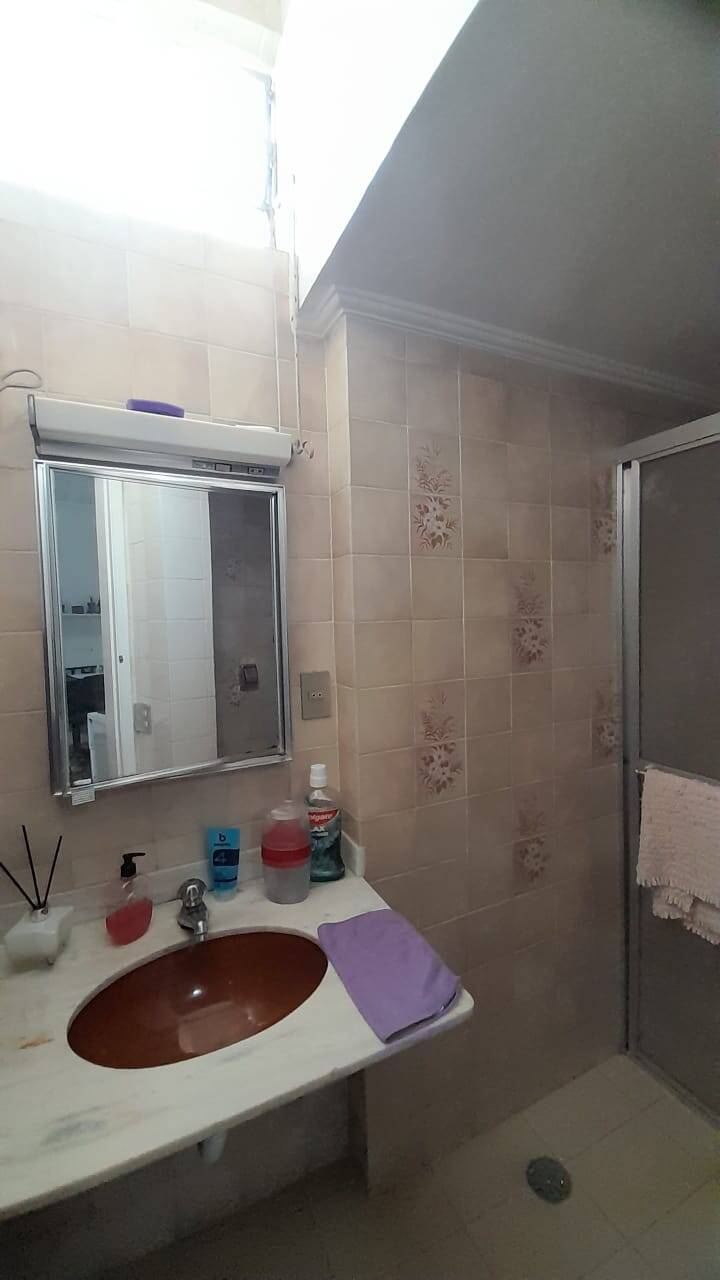 Casa, 3 quartos, 250 m² - Foto 11