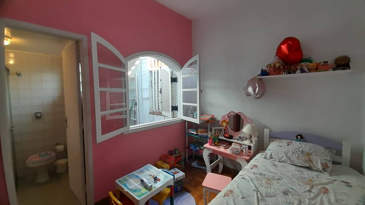 Casa, 3 quartos, 250 m² - Foto 15