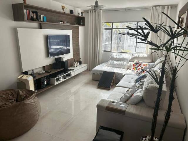 #13 - Casa para Venda em São Paulo - SP - 1