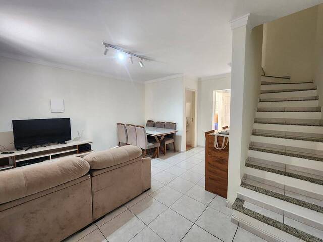 Venda em Jardim Cláudia - São Paulo