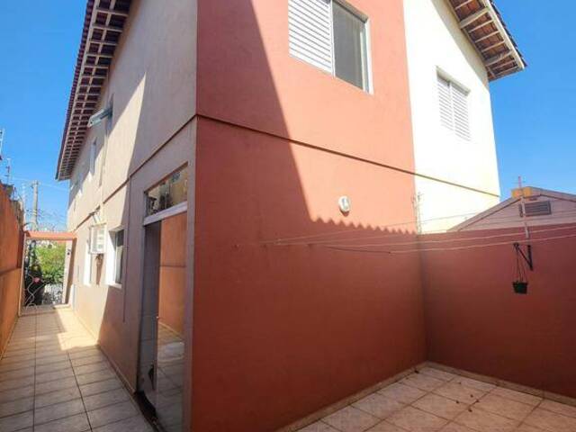 #44 - Casa para Venda em São Paulo - SP - 1